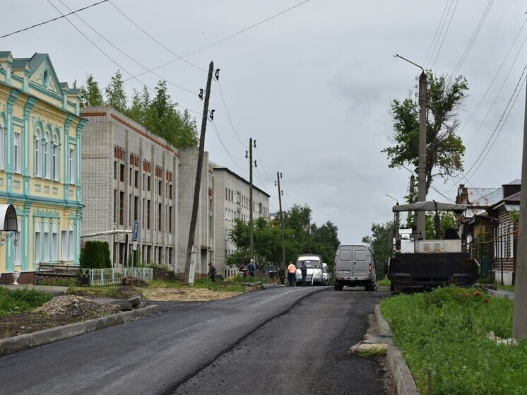 Алатырь: в работе улица Кирова, завершён ремонт  Шемурша – Сойгино – Алтышево
