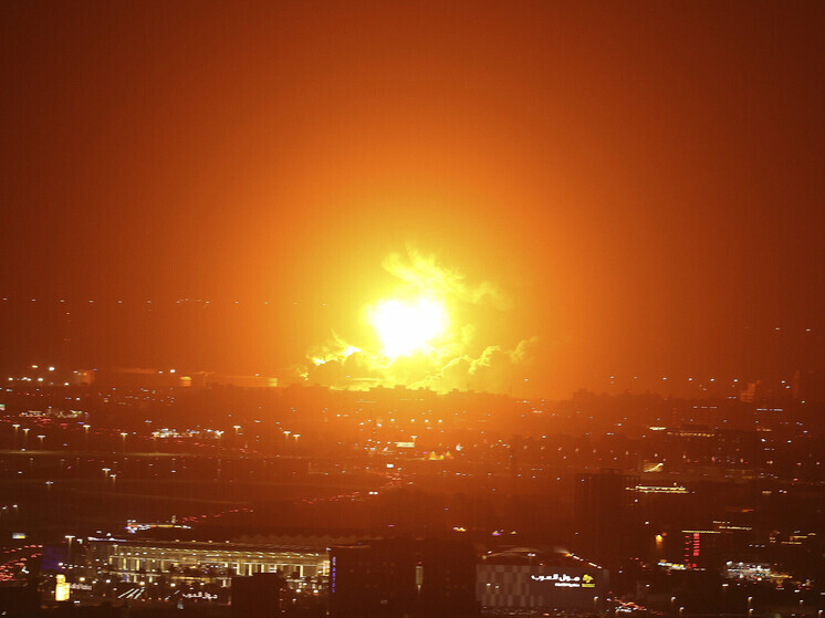 RV: Testimoni oculari a Kiev hanno riferito di detonazioni e incendi di massa