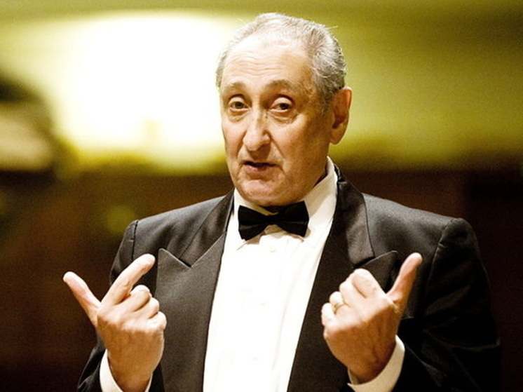 O fundador e diretor artístico do Teatro Coral de Moscou, Boris Pevzner, faleceu
