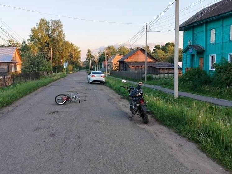 Костромские ДТП: мужчина на мопеде сбил пенсионерку на велосипеде