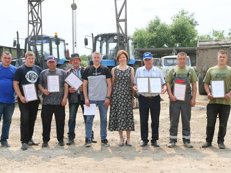 В Калужской области выбрали лучшего пахаря года
