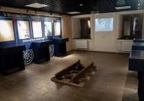 В «Есенин-центре» открылись сразу две выставки — обе посвящены Году защитника Отечества