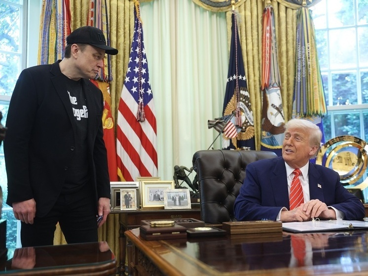 Дмитрий Новиков: Конфликт Трампа и Маска больше похож на семейную ссору