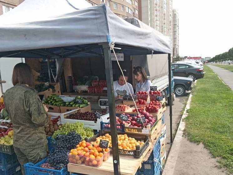 В Курске провели два рейда против несанкционированной торговли