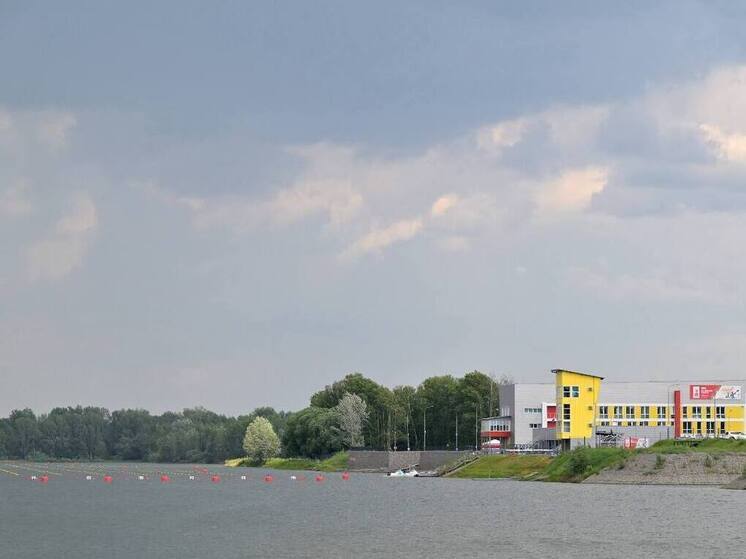 Скоро число городских пляжей в Барнауле вырастит на один. Новый должен появиться уже 12 июня. Как сообщают СМИ, его оборудуют на Гребном канале.