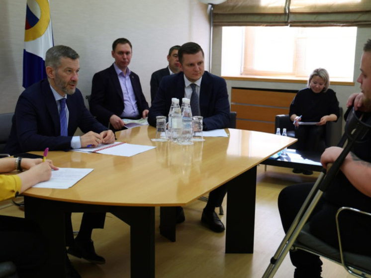 Благоустройство и поддержка ветеранов: губернатор провел личный прием граждан