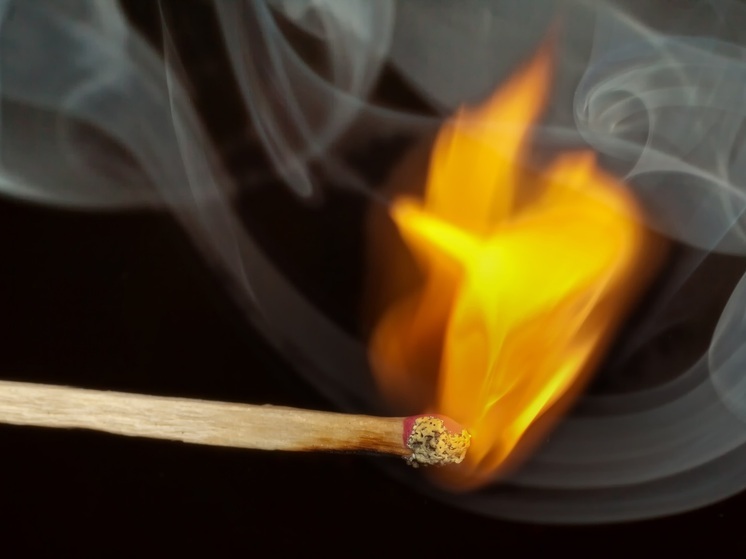 Приморец поджег иномарку соседа из мести