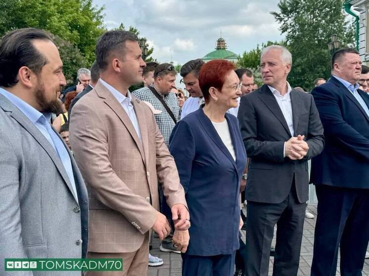 В Томске на Воскресенской горе открылись мероприятия ко Дню города