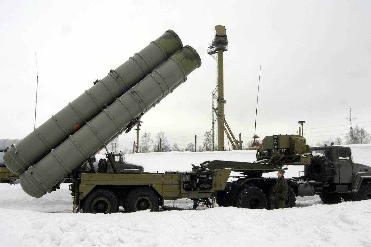 Подразделения ПВО в ночь на субботу уничтожили 36 дронов над 5 регионами РФ