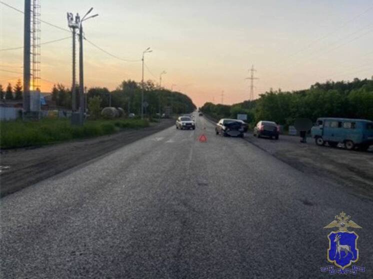 2 человека пострадали в аварии с УАЗом и Kia в Красноглинском районе Самары