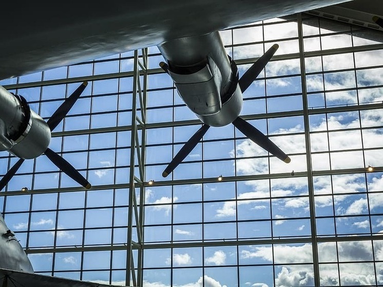 Стала известна дата восстановления аэропорта в Луганске