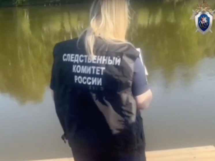В Берёзовском районе Красноярского края обнаружено тело новорожденной девочки в озере