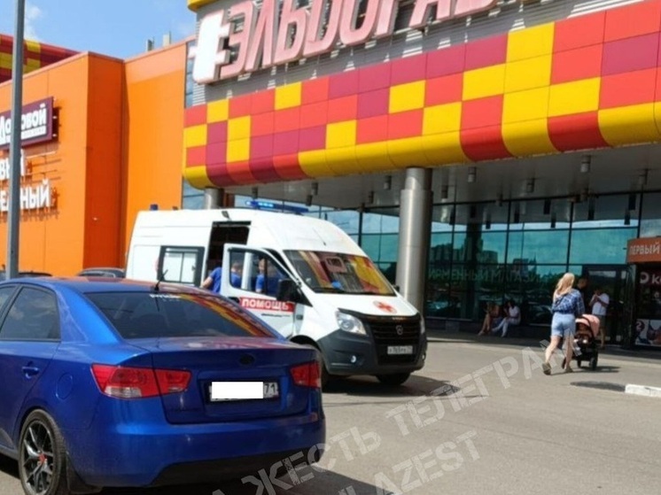 Из тульского ТЦ с тепловым ударом могли госпитализировать подростка