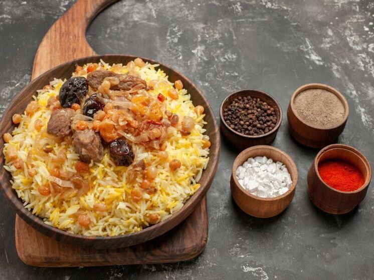 В Уфе бесплатно угостят пловом