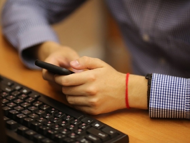 Волгоградцам грозит новая схема мошенничества в преддверии Дня России