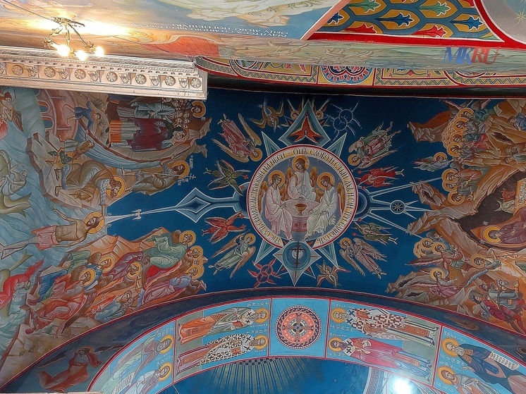 Православные калужане отмечают Троицу
