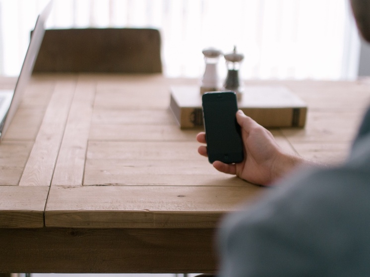 Приморцев предупредили о новой схеме мошенничества с iPhone
