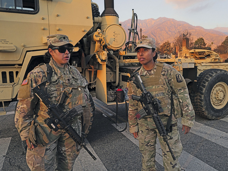 Власти США отправят нацгвардию в Лос-Анджелес на фоне протестов