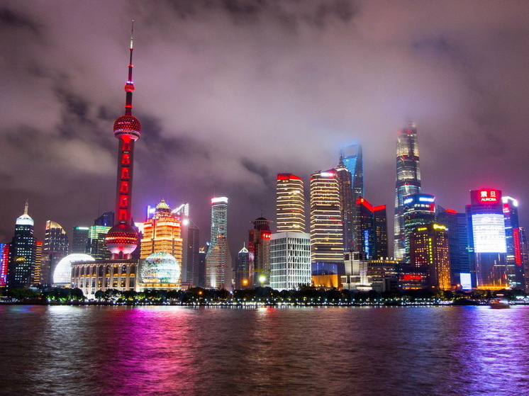 Суперкомпьютер World One: к 2050 году людям угрожает самоуничтожение