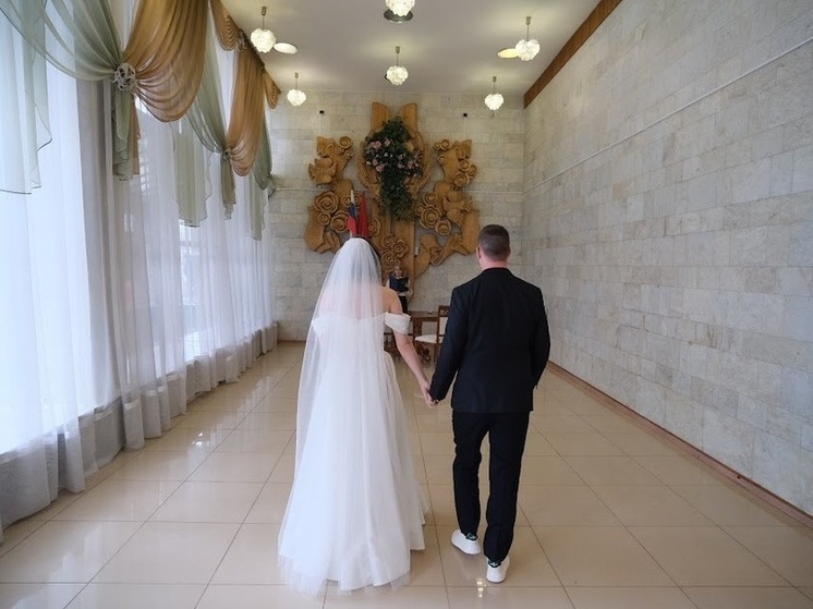 С начала 2025 года в Урюпинске Волгоградской области зарегистрировали 100-й брак