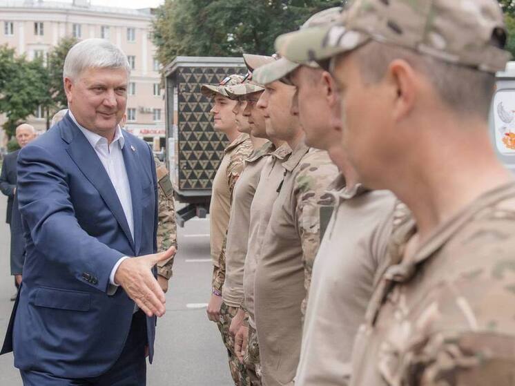 Власти Воронежской области поздравили соцработников с праздником