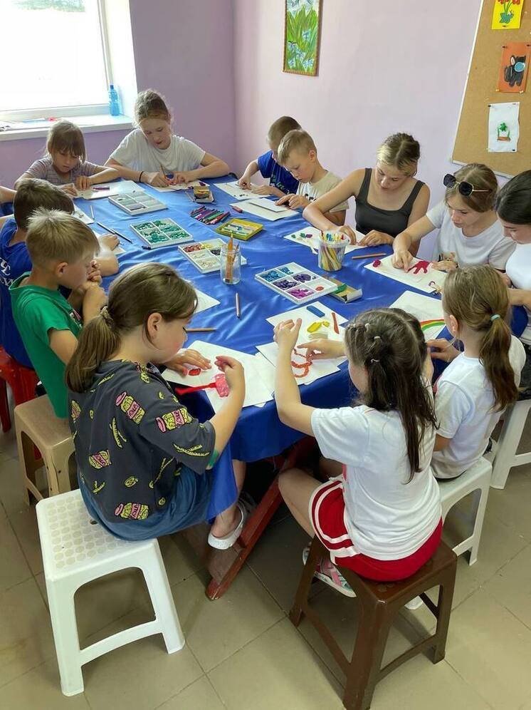 120 юных запорожцев отдыхают в крымском лагере при поддержке пензенцев