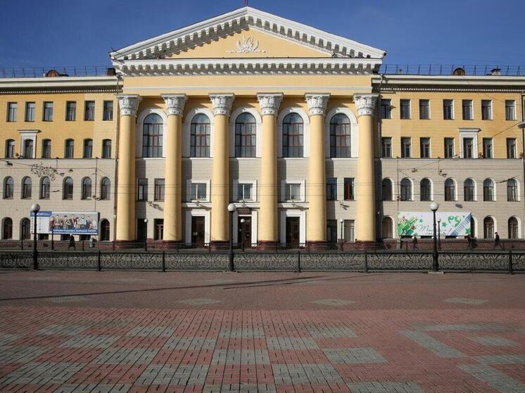 ТУСУР вошел в топ‑12 вузов России по зарплатам выпускников-айтишников