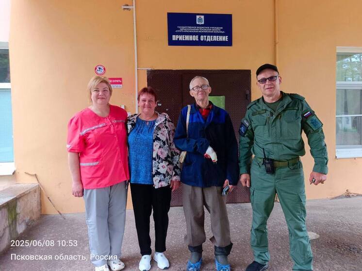 Дружинник помог пострадавшим мужчинам в Стругах Красных