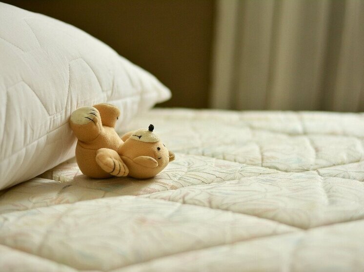 В Бердске под Новосибирском из окна четвертого этажа выпал мальчик