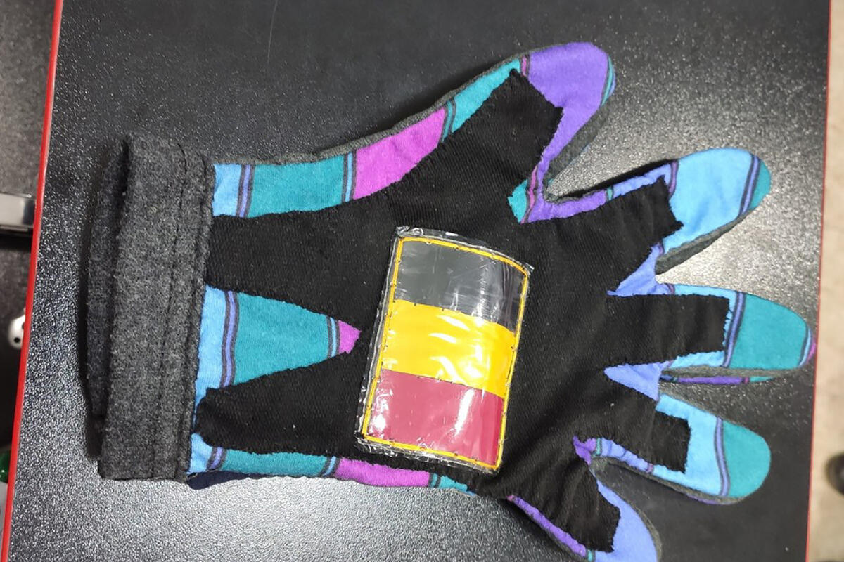 Осужденный пожизненно за покушение на президента США обратился к российским правозащитникам