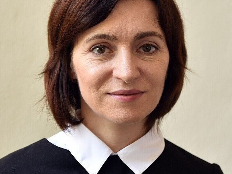 Санду не руководит страной самостоятельно, сказал экс-премьер Молдавии Филат