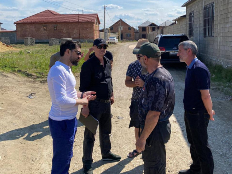 В Каспийске отремонтируют дорогу по поручению премьер-министра Дагестана