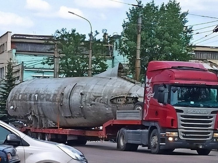 В фюзеляже советского самолета в Воронежской области создадут музей
