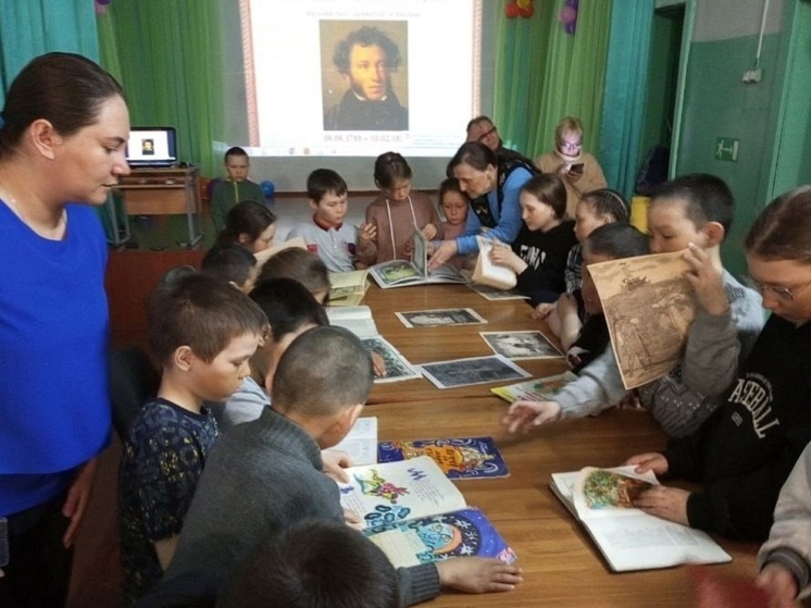 Литературный ринг развернулся в поселке Усть-Кара