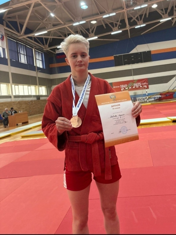 Калужская самбистка взяла бронзу на чемпионате России