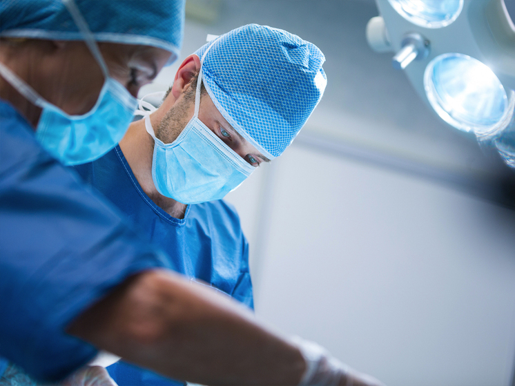 Новорожденному удалили гигантскую опухоль, мешавшую ему есть