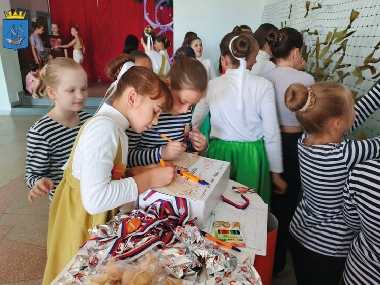 Молодежь из Херсонской области принимает участие в различных мероприятиях, приуроченных ко Дню России (отмечается 12 июня)
