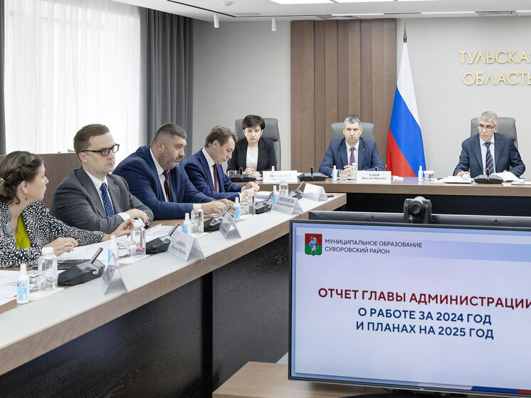 Дмитрий Миляев дал ряд поручений по решению проблемных вопросов в Суворовском районе