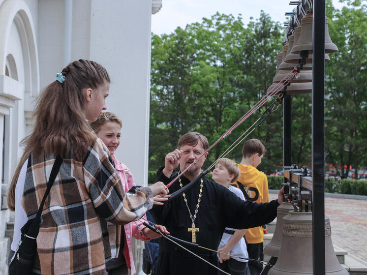 Школьники в Хабаровске узнали об иконах и святых