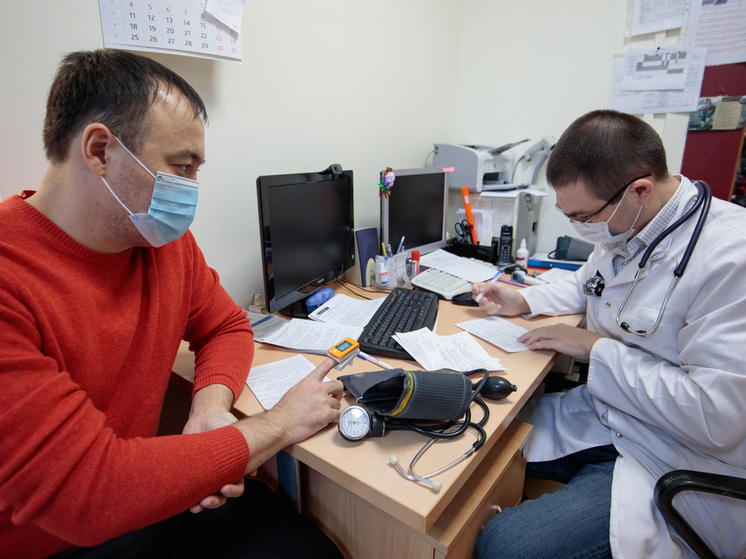 Более 750 медицинских работников Чукотки получают специальную социальную выплату