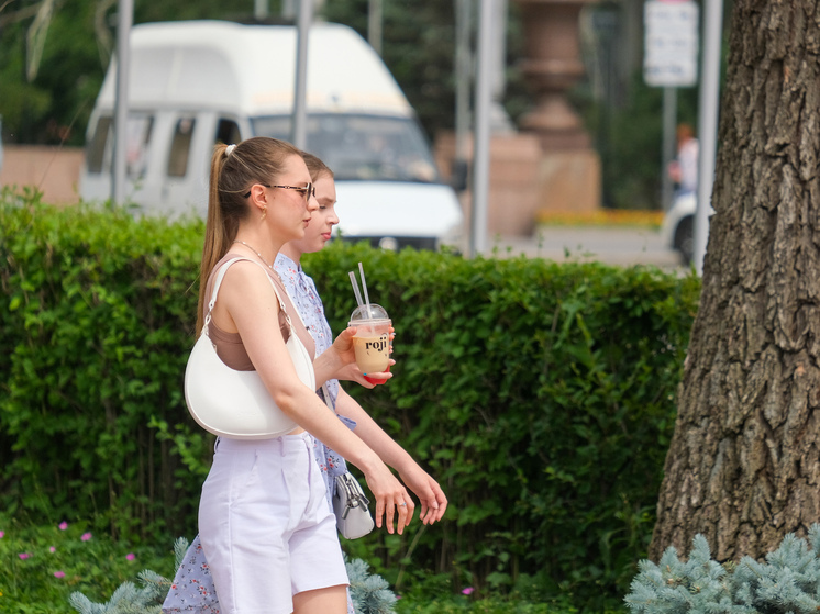 В Волгоградской области 11 июня ввели оранжевый уровень погодной опасности