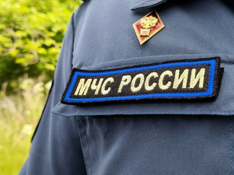 Экскурсию для юных жителей Хабаровска провели в авиационно-спасательном центре МЧС России