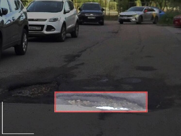 МО Петербурга получили штрафы за ямы во дворах благодаря нейросети
