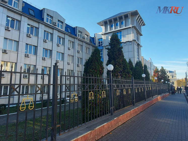 Глава СКР заинтересовался долгим расселением жильцов калужского дома