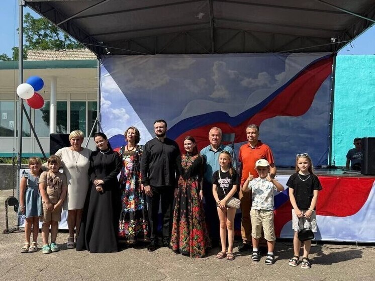 Астраханские артисты выступили в Кременском округе ЛНР