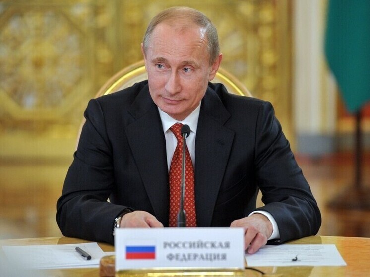 Президент Путин поздравил жителей Тамбовской области с Днем России