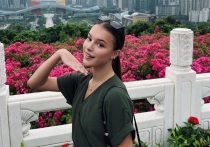 Олимпийская чемпионка по фигурному катанию Анна Щербакова провела иммерсивную тренировку для болельщиков. Популярная фигуристка приняла участие в спортивном фестивале ходьбы и бега.