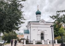 По народному календарю 12 июня 2025 года отмечается особый день — Змеиный праздник. В православной традиции этот день посвящен памяти преподобного Исаакия, игумена обители Далматской, известного своими духовными подвигами во время пребывания в пустыне.