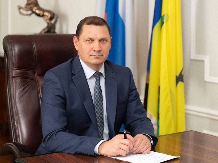 Мэр Улан-Удэ Игорь Шутенков поздравил жителей города с Днем России