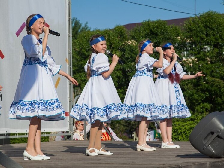 Концерт и светомузыкальное шоу фонтанов: как Красноярск отметит День России 12 июня - программа праздника